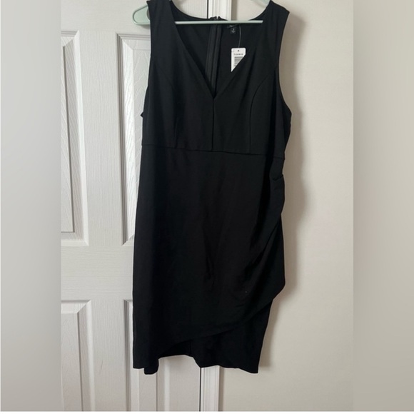 Torrid - Mini Studio Luxe Ponte Bodycon Dress - Size 3 - Picture 3 of 8